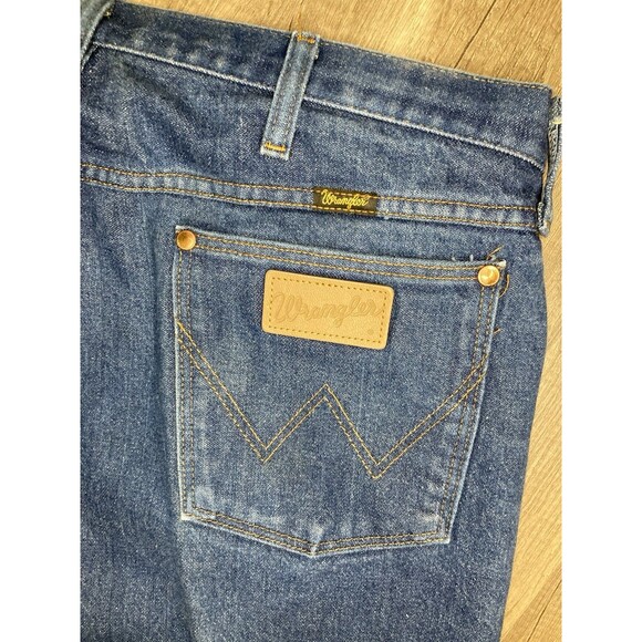 VTG Wrangler Jeans Mens 36X32 Blue Denim Western Cowboy Cut 13MWZ Costa Rica - Picture 3 of 7